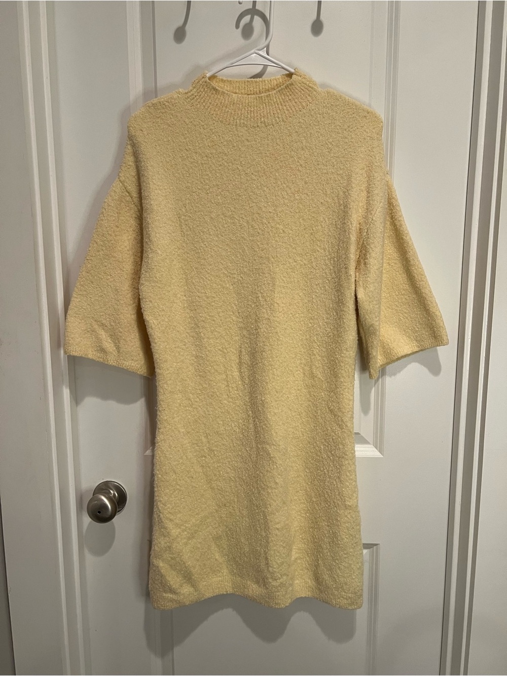 Abercrombie & Fitch Fuzzy Light Yellow Dress